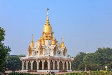 Golden Triangle Tour, Golden Triangle India, Kushinagrs Tour, Agra Tour Packages, Varanasi Tour Packages;